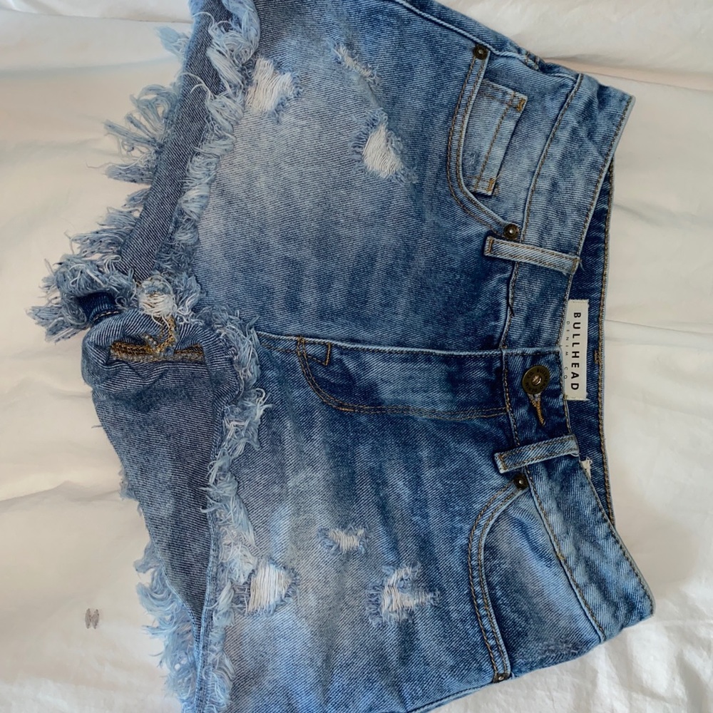 bull head high rise shorts
